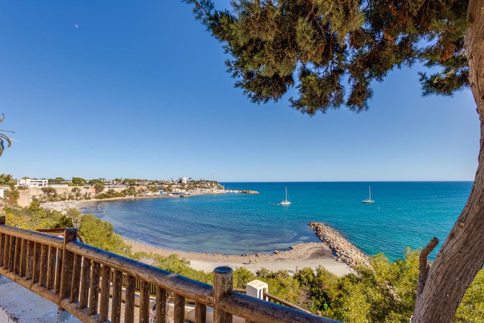 Vitamin Sea Apt Close To Campoamor Beach Орихуела Екстериор снимка